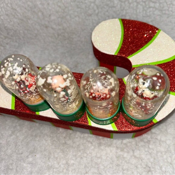 Vintage small 4 Snoopy Charlie Brown snow globe soda toppers DRY YELLOW - Picture 4 of 10